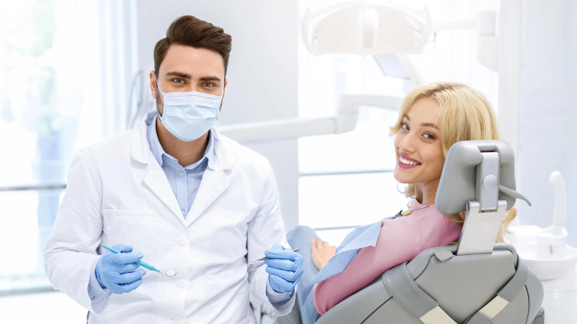 Woman smiling before mouth-guard-customization-by-Dentist-48017